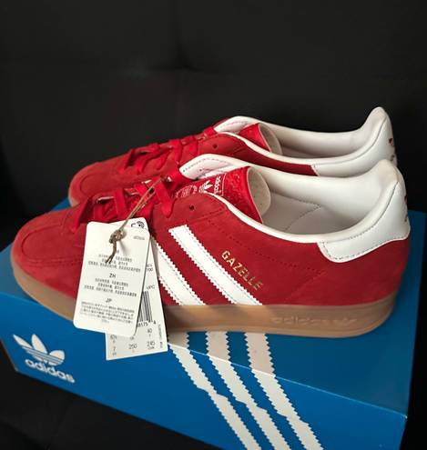 Adidas Gazelle Shoes Red