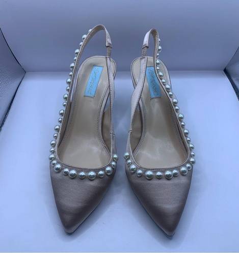 Betsey Johnson Blue by  Women's Sb-isa Pump size 9M