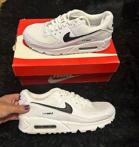 Nike  air max 90 white black shoes sneakers women’s 7.5 new