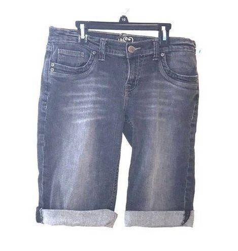 Nordstrom -  capri black size 11 jeans juniors