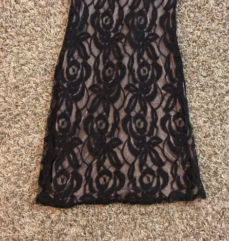 Bobeau  black floral lace bodycon dress