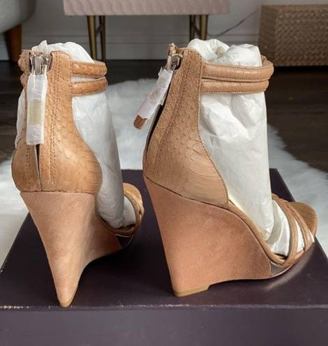 Brian Atwood  Pinkston Open Toe Platform Wedges Suede Sandals Tan Brown 7 37