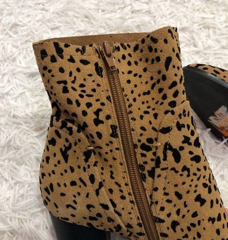 Gibson Latimer Gibson & Latimer Cow Leather Heel ankle boots animal print Cheetah tan size 8