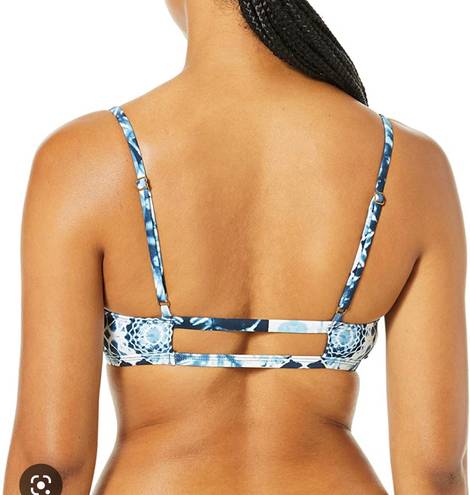 Rip Curl Blue and white patterned tie dye bikini top never worn 