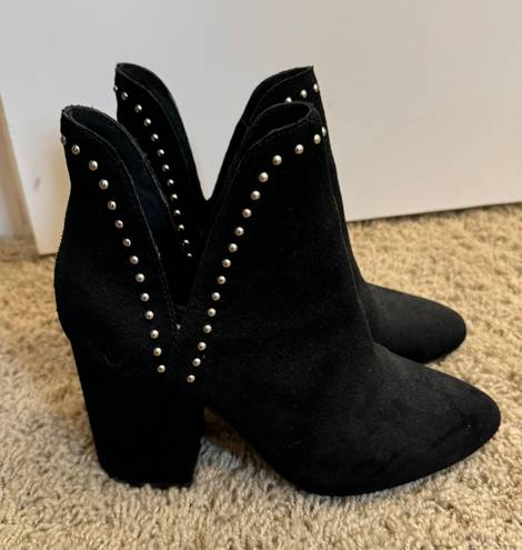 Steve Madden Black Boots