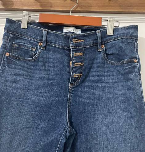 The Loft Women’s jeans size 27/4 31 inches in the waist