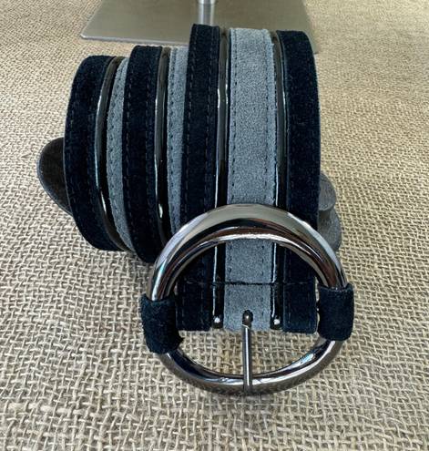 White House | Black Market WHBM Wide Black And Gray Leather Suede Belt S 27-31 Inches 