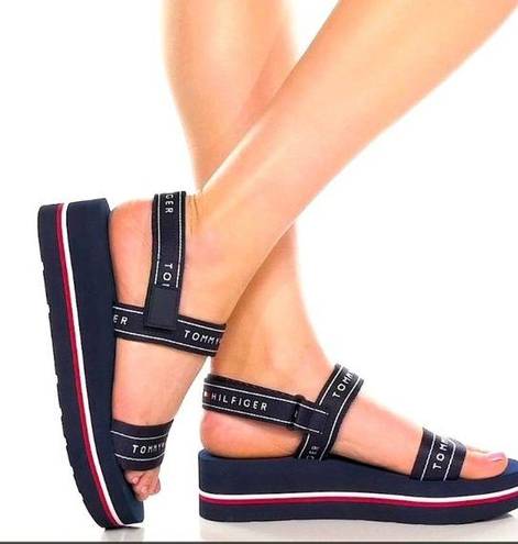 Tommy Hilfiger New!  Adia Slingback Sandal Size 8