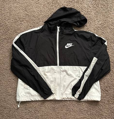 Nike Windbreaker Zip-Up Jacket Size M