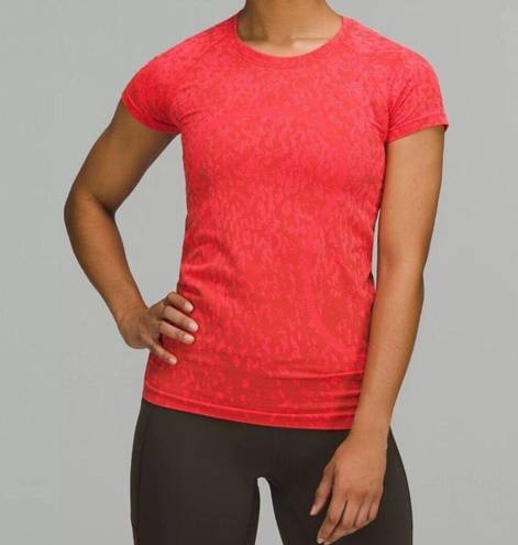 Lululemon Swiftly Tech Short Sleeve