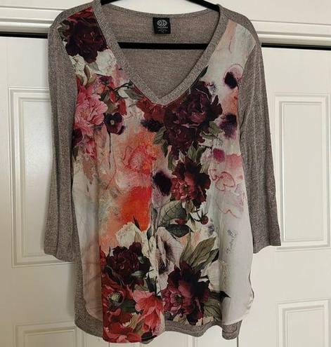 Bobeau  Floral Front Blouse