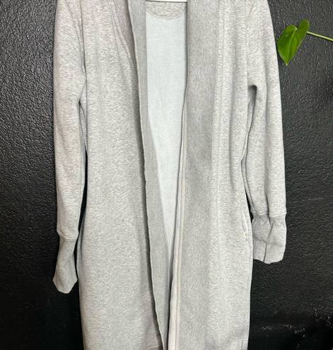 UGG #120  bathrobe size small grey b13