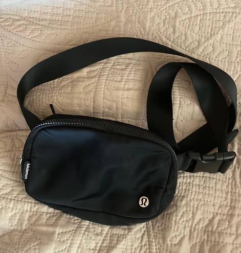 Lululemon Crossbody Fanny Pack