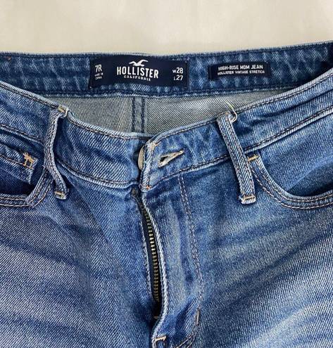 Hollister Denim High Rise Mom Jeans