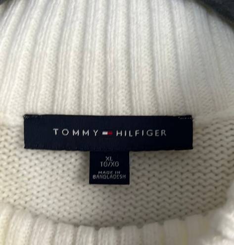 Tommy Hilfiger Womens Sweater