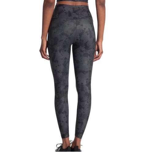 Sage Collective High-Rise Camo Splatter Leggings