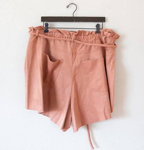 Good American  Snatched Paperbag Waist Faux Suede Shorts In Dusty Rose