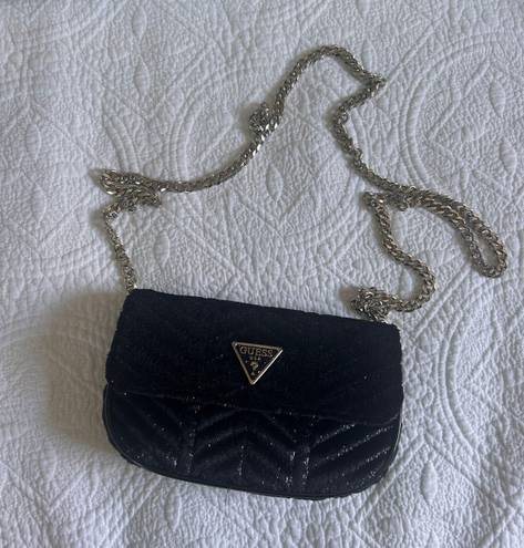 Guess Excellent Condition Crossbody Purse