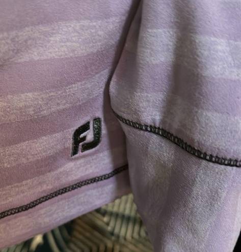 FootJoy Titleist small long sleeve gold shirt. Purple. EUC.