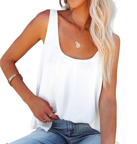 Wishlist  APPAREL Sleeveless Scoop Neck Textured Flowy Tank Top Ivory Size Small