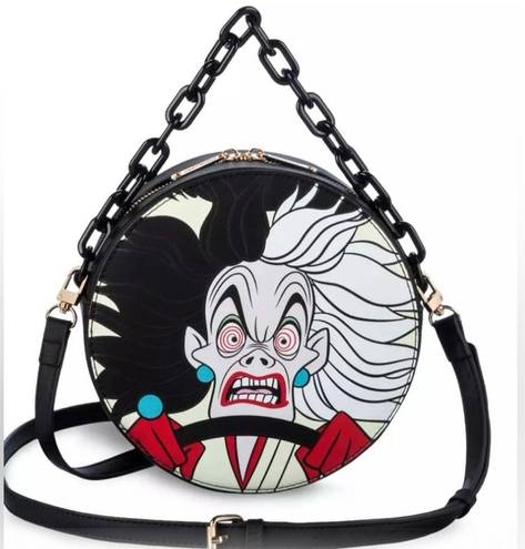 Disney Cakeworthy x  Villain Cruella Chain Crossbody Bag