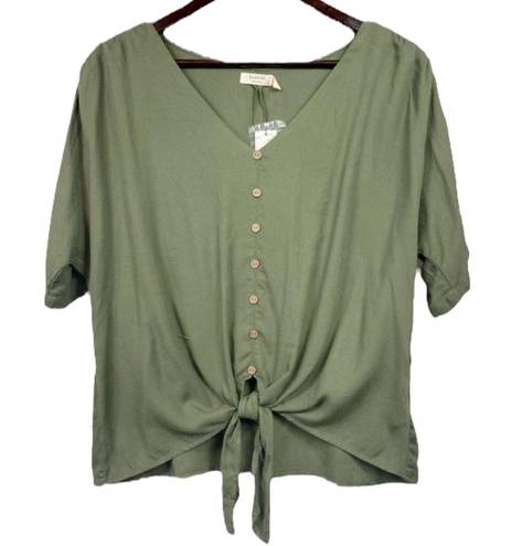 Harper  by Francesca’s Tie Front Top - Large