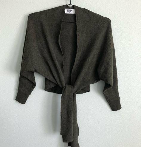 SEEK the Label Green Tie Front Shrug Batwing Sleeve Cardigan Sweater. Size Med