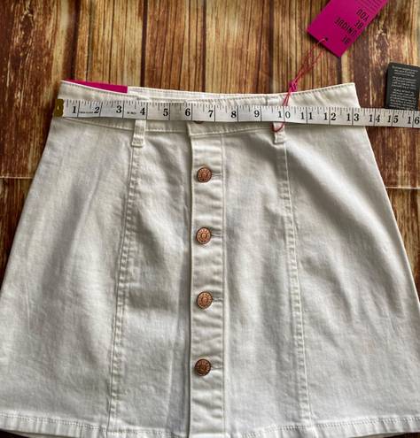 Celebrity Pink Women White A-Line Denim Skirt Buttons Front Size 1