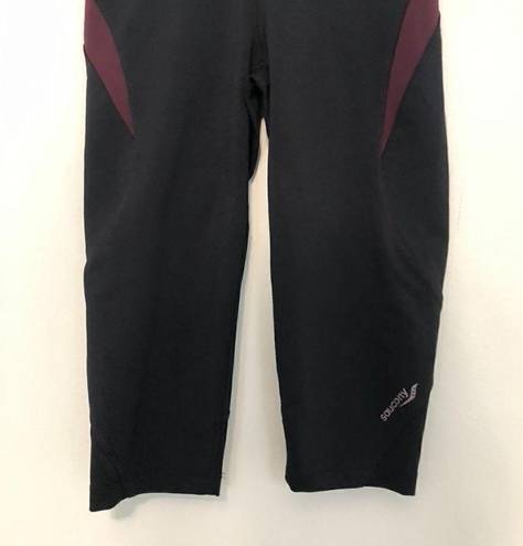 Saucony  Black Burgundy Maroon Stripe Trim Capri Capris Active Leggings Legging