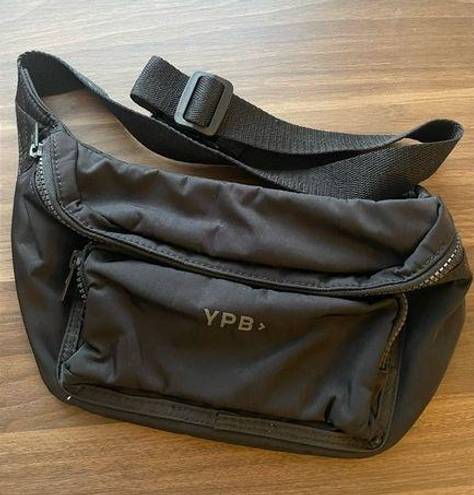 Abercrombie & Fitch A&F YPB Belt Bag