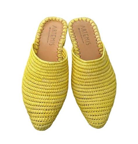 Krass&co Artemis Design . Raffia Babouche Yellow Flats Mules Slides Size 7