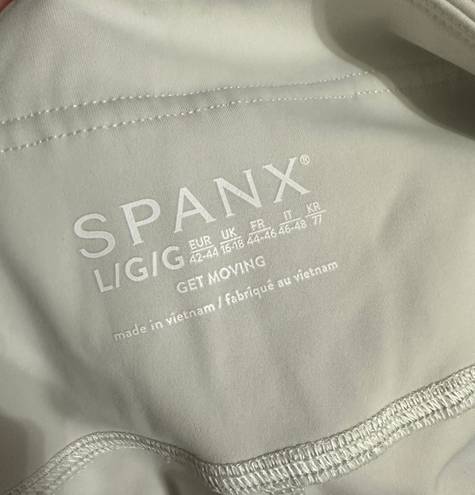 Spanx Yes, Pleats Skort in light cloudy grey Pleated Tennis Skirt