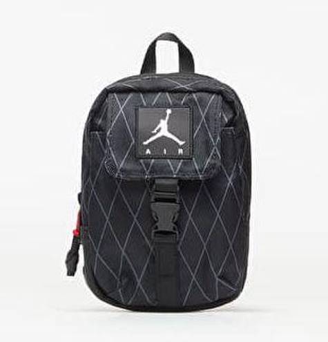 Nike Jordan Small Crossbody Bag Anti-Gravity Pouch (One Size, Black)