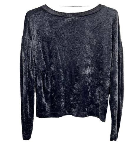 We The Free  People Milan Crushed Velvet Top Gray Size M Long Sleeve Loose Fit