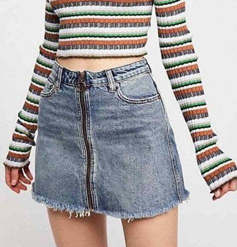 Free People  High Waisted Frayed Hem Zip It Up Denim Mini Skirt Blue 28 / 6