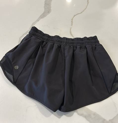 Lululemon Hotty Hot Short II 2.5” Black