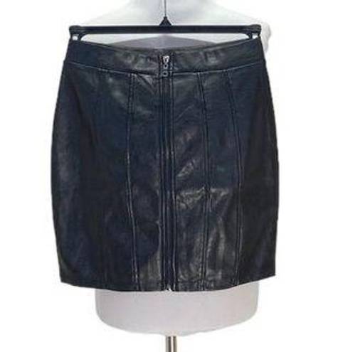 Haute Monde  Faux Leather Skirt Black Size M NWT Glam Mobwife Minimalist Goth