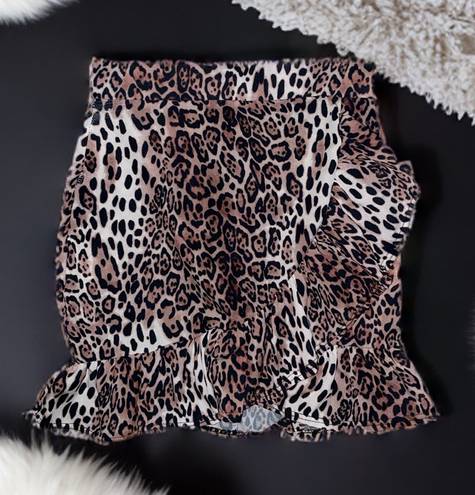 Pretty Little Thing Leopard Print Skirt