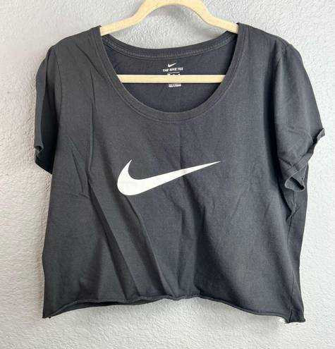 Nike Crop Top