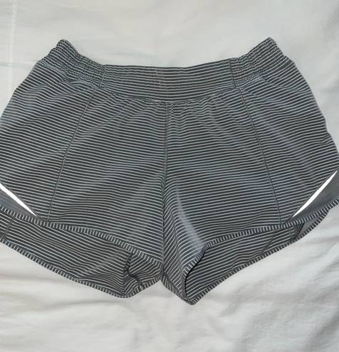 Lululemon Hotty Hot Shorts 4”