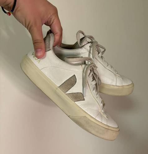 VEJA Sneakers