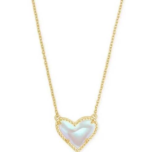 Kendra Scott  ari heart gold pendant necklace in dichroic glass