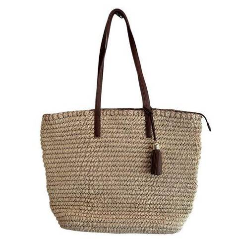 Talbots  Straw Medium Tote Purse Zip Closure Double Handle Tassel Beach