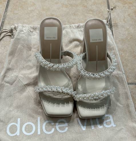 Dolce Vita Ariele Pearl Heels Tan Size 6.5