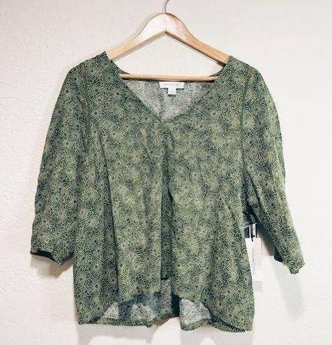 Treasure & Bond  Green Blouse NWT - Size Large