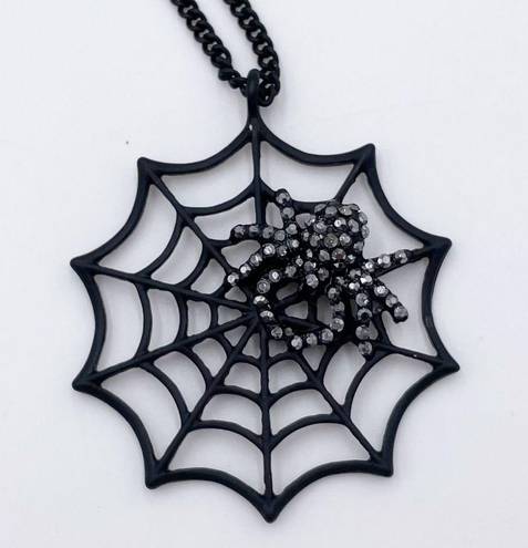 Torrid NEW  Black Rhinestone Jewel Spiderweb Pendant Necklace Halloween Gothic