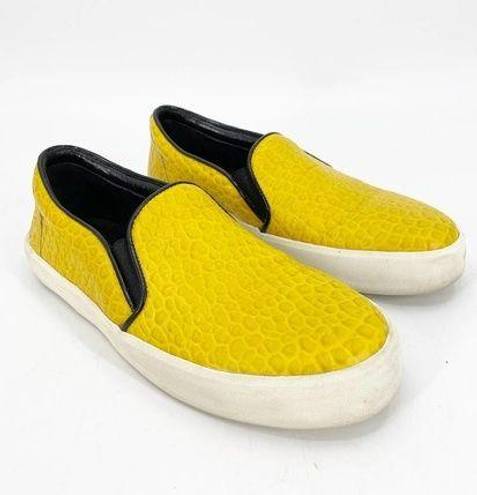 Burberry  Yellow Croc Textured Leather Slip-On Flat Sneakers Size 35