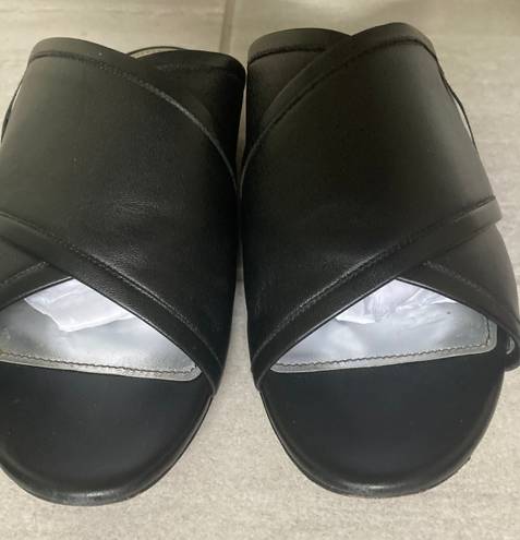 Givenchy Crossover Slides