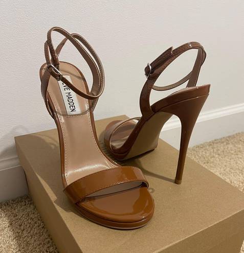 Steve Madden Brown Heels