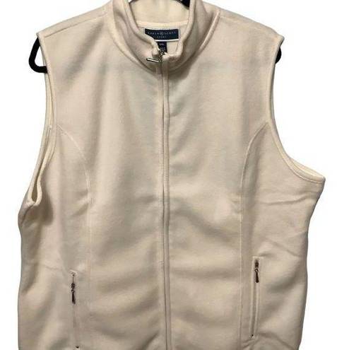 Karen Scott  white fleece vest‎ size XXL